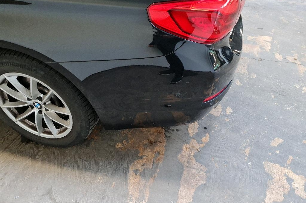 BMW 5 Series 2017 фото 30