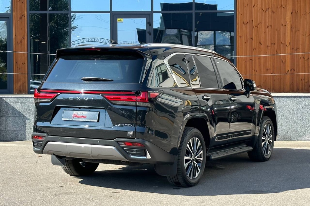 Lexus LX 500d 2023 photo 5