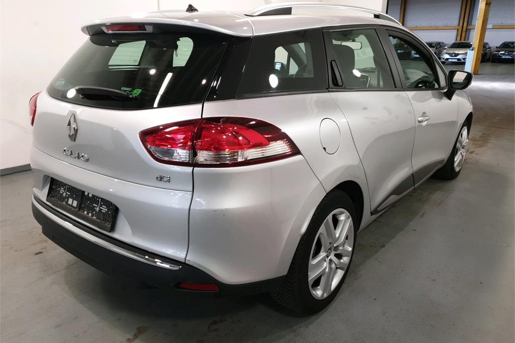 Renault Clio Grandtour 2016 photo 1