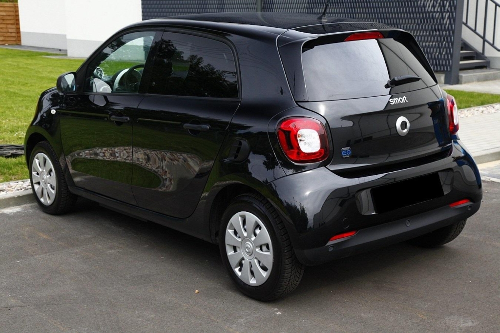 Smart Forfour 2018 photo 2