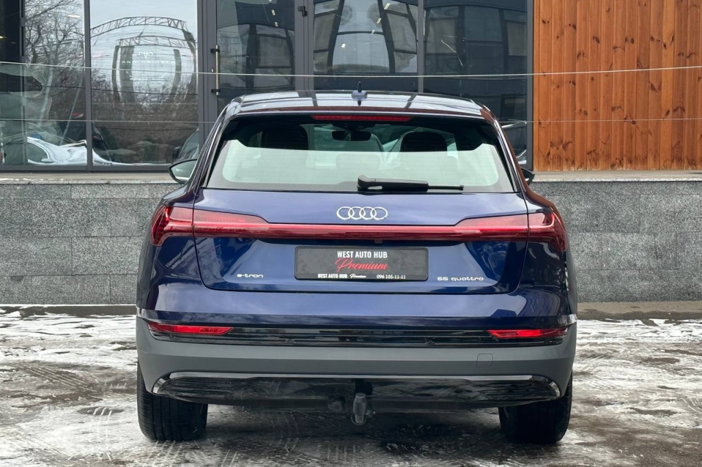 Audi e-tron 95 kWh  2020 фото 5