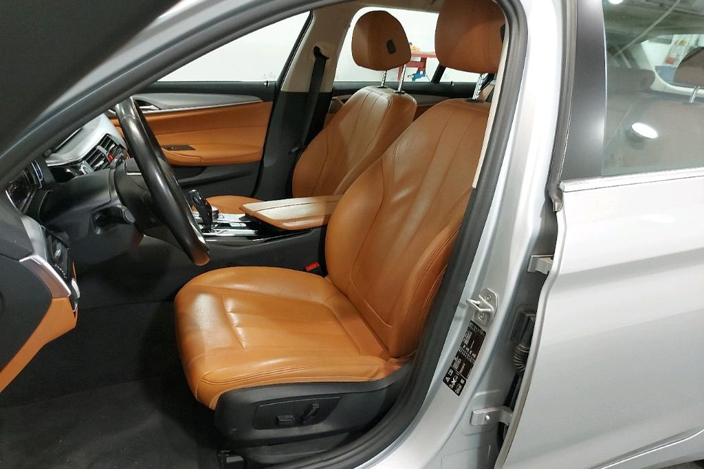 BMW 5er Touring 2017 photo 33