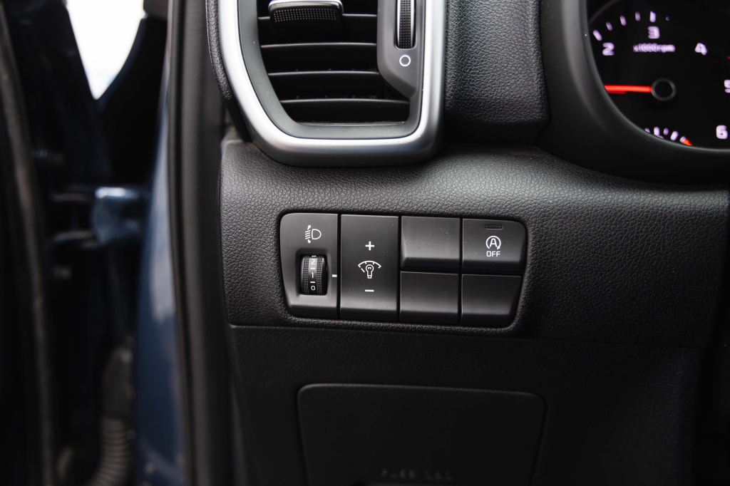 Kia Sportage 2018 фото Kia Sportage 2018 фото 13