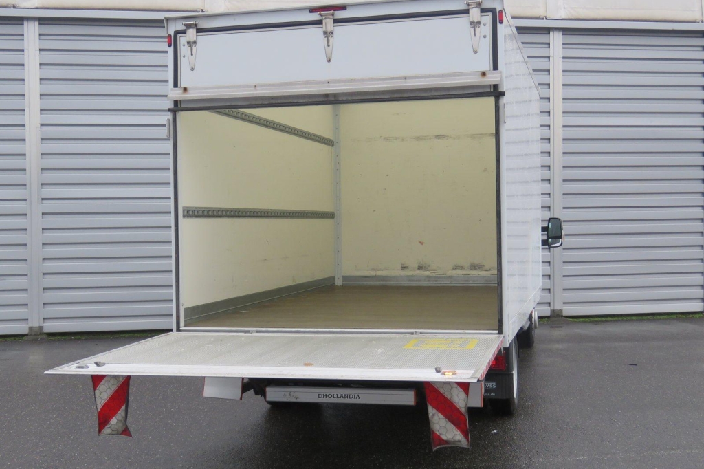 Ford Transit Koffer 2019 фото 23