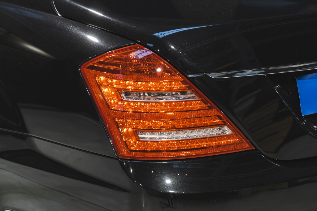 Mercedes-Benz S-Class 2011 photo 13