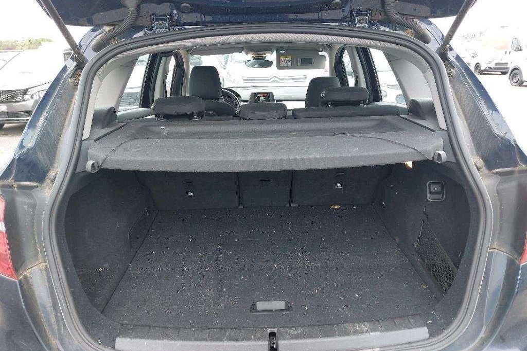 BMW 2er Active Tourer 2017 фото 13