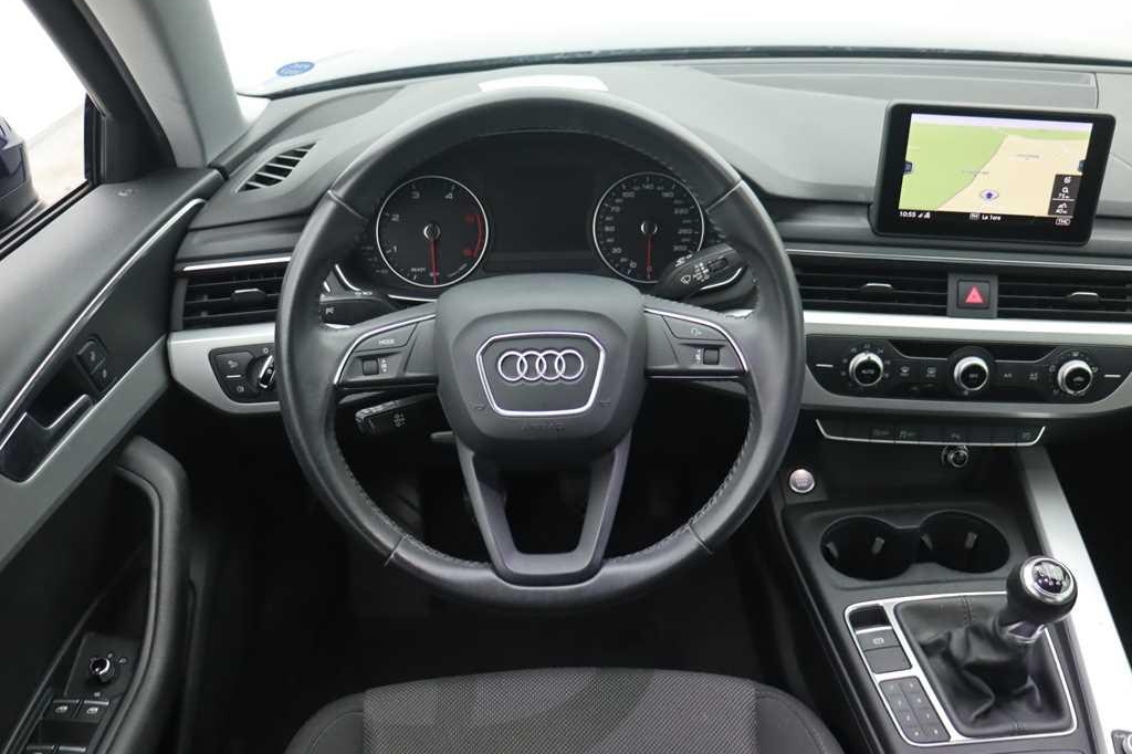 Audi A4 2017 photo 1