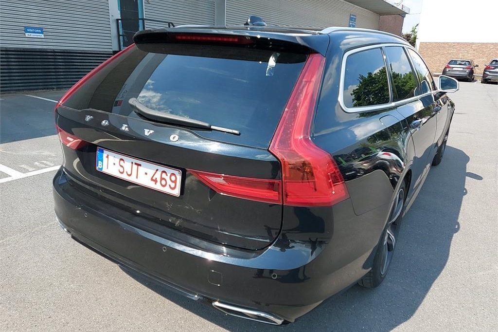 Volvo V90 2017 фото 1