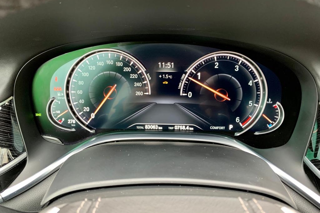 BMW 730 xDrive 2016 photo 16