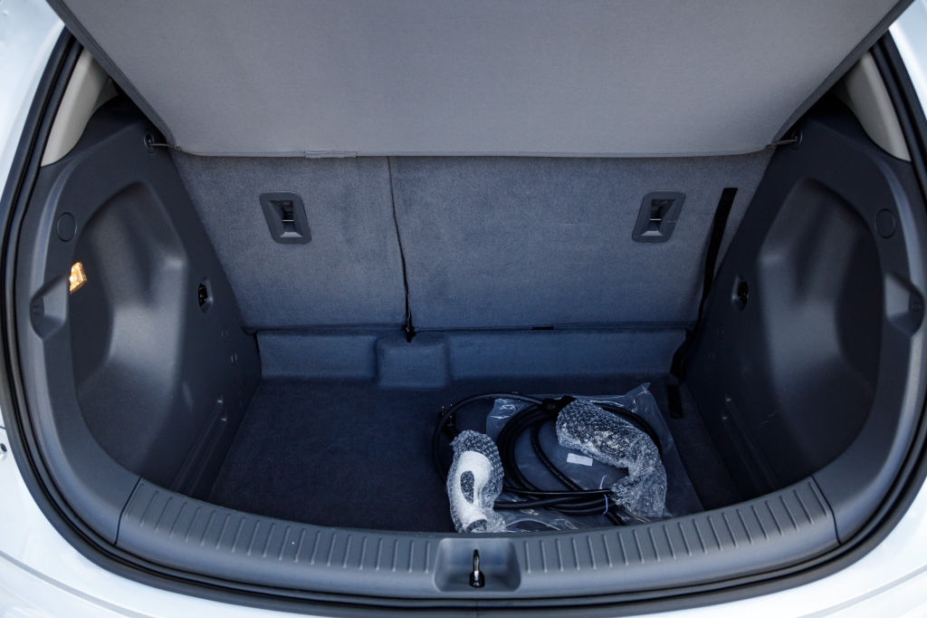 Opel Ampera-e 2018 фото 33