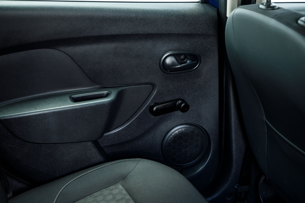 Dacia Logan MCV 2013 фото 17