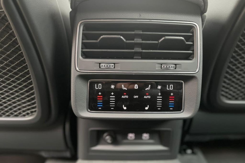 Audi RS Q8 leasing 0 Percent 2021 photo 14