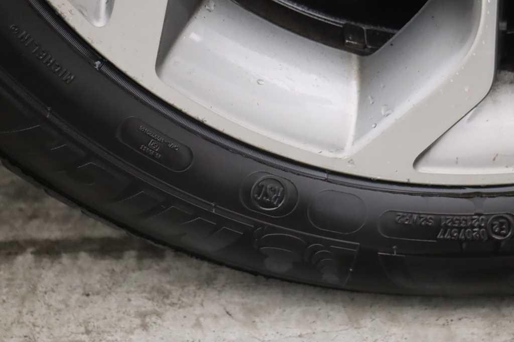 BMW X4 2017 фото 26