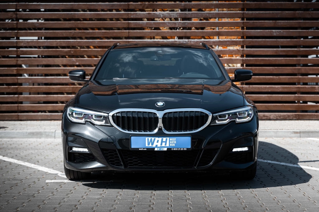 BMW 3 Series 320d 2019 фото BMW 3 Series 320d 2019 фото 1
