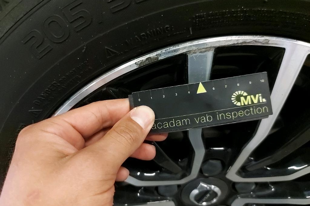 Volvo V40 2016 фото 25