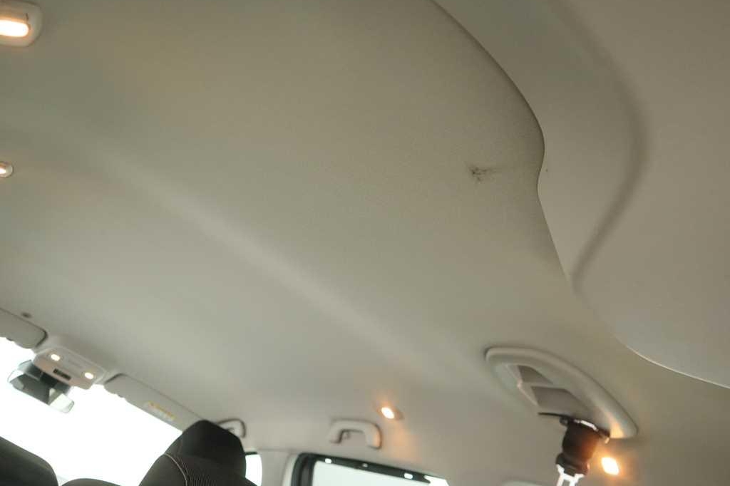 Renault Grand Scenic 2019 фото 31