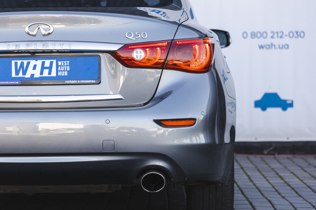Infiniti Q50 2017 фото 8
