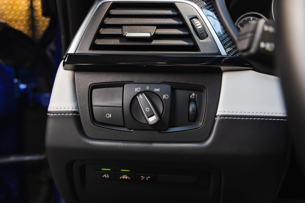 BMW M4 2018 photo 24