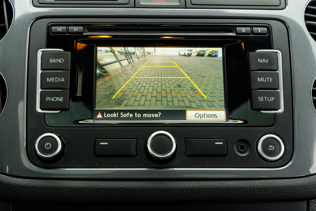 Volkswagen Tiguan S 2012 photo 8