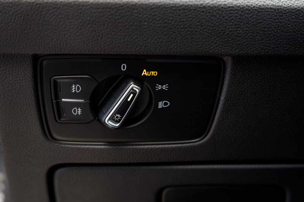 Volkswagen Passat B8 Highline 4Motion 2016 фото 19