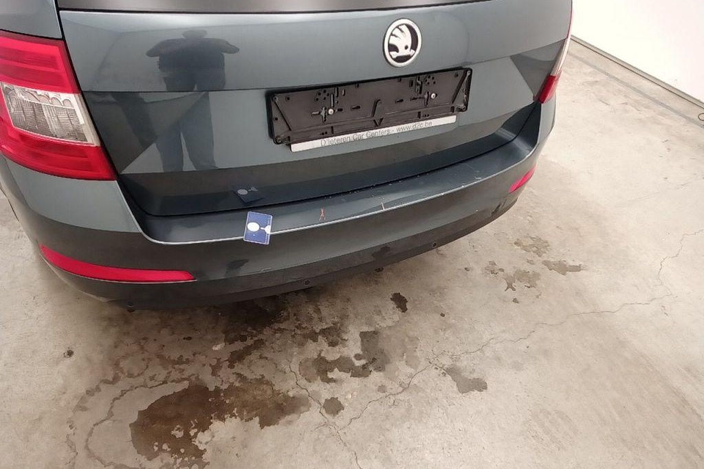 Skoda Octavia Combi 2016 фото 25