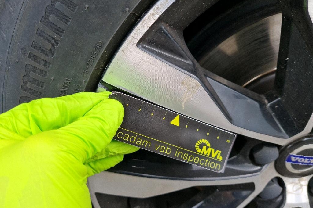 Volvo V60 2017 photo 34