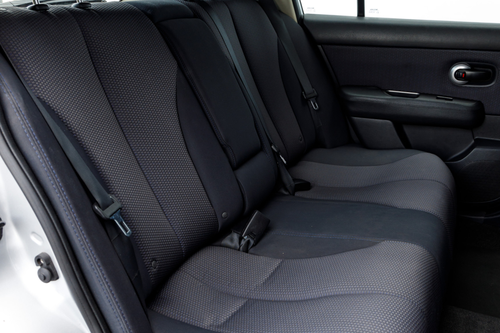 Nissan Versa 2008 фото 13