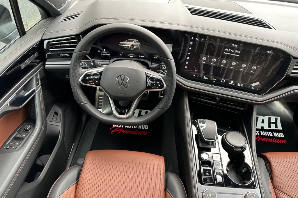 Volkswagen Touareg R-line Platinum 2024 photo 20