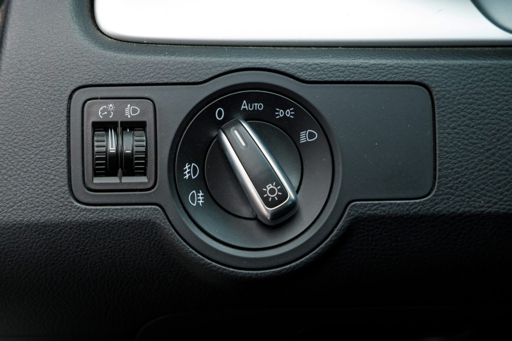 Volkswagen Passat B7 2013 фото 10