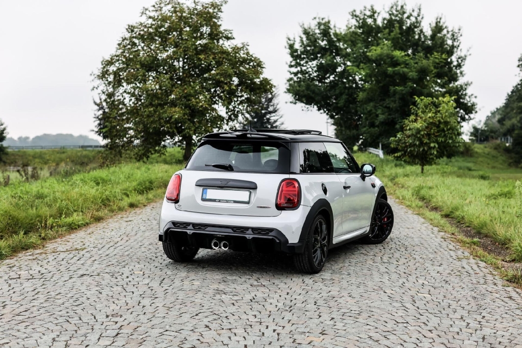 MINI John Cooper Works 2021 photo 1