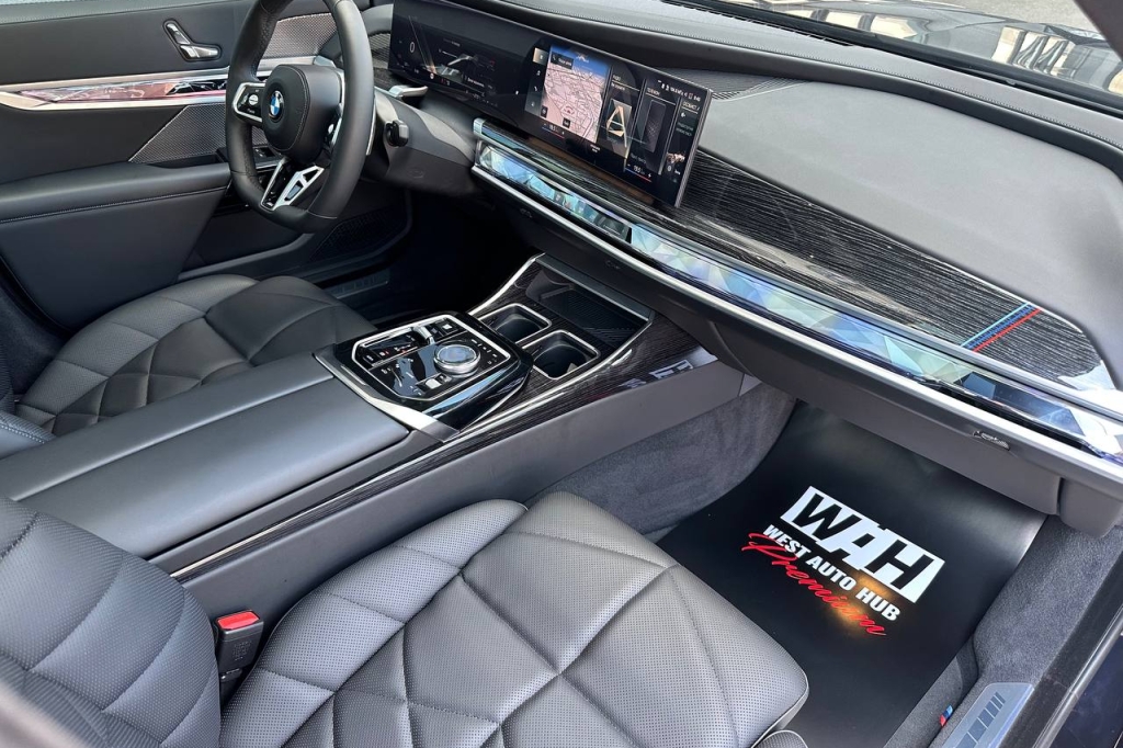 BMW 7 Series 740d MHEV Steptronic xDrive 2022 фото BMW 7 Series 740d MHEV Steptronic xDrive 2022 фото 14