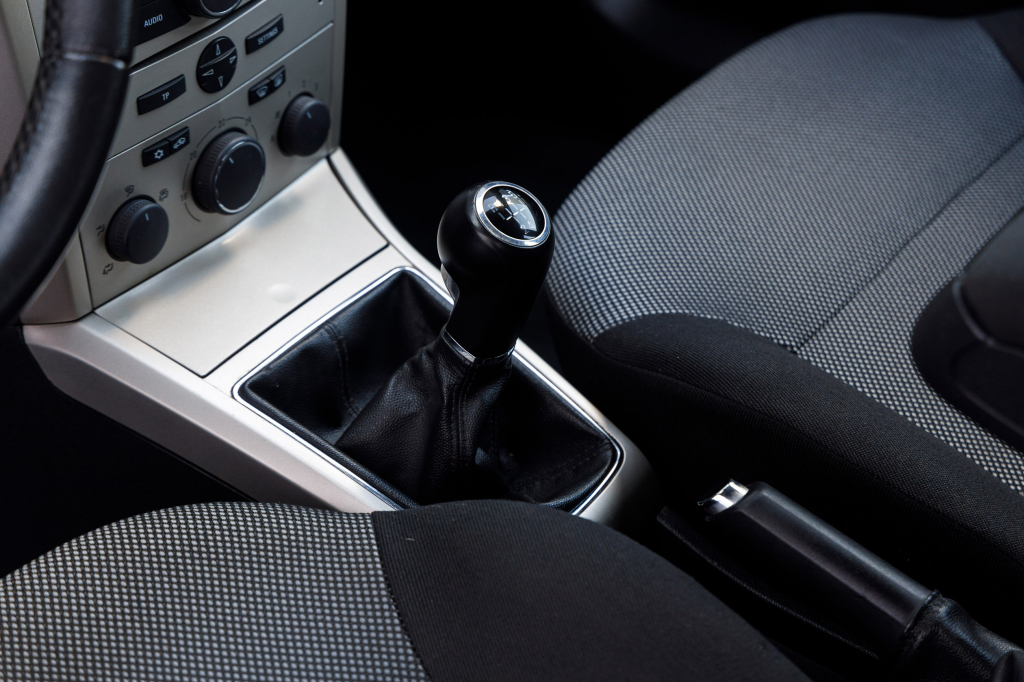 Opel Astra H фото 9