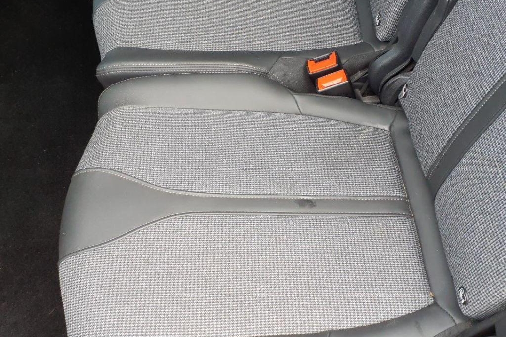 Peugeot 5008 2018 фото 18