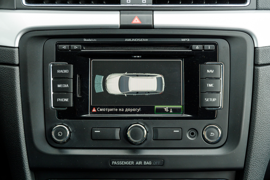 Skoda Superb Green Line 2013 photo 10