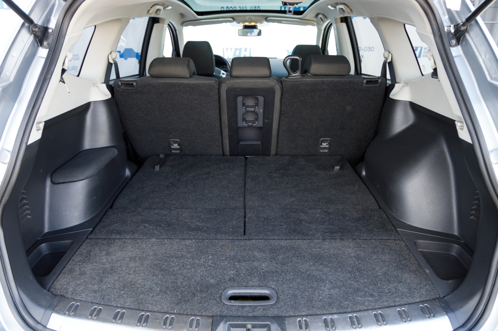 Nissan Qashqai+2 AWD 2010 photo 26