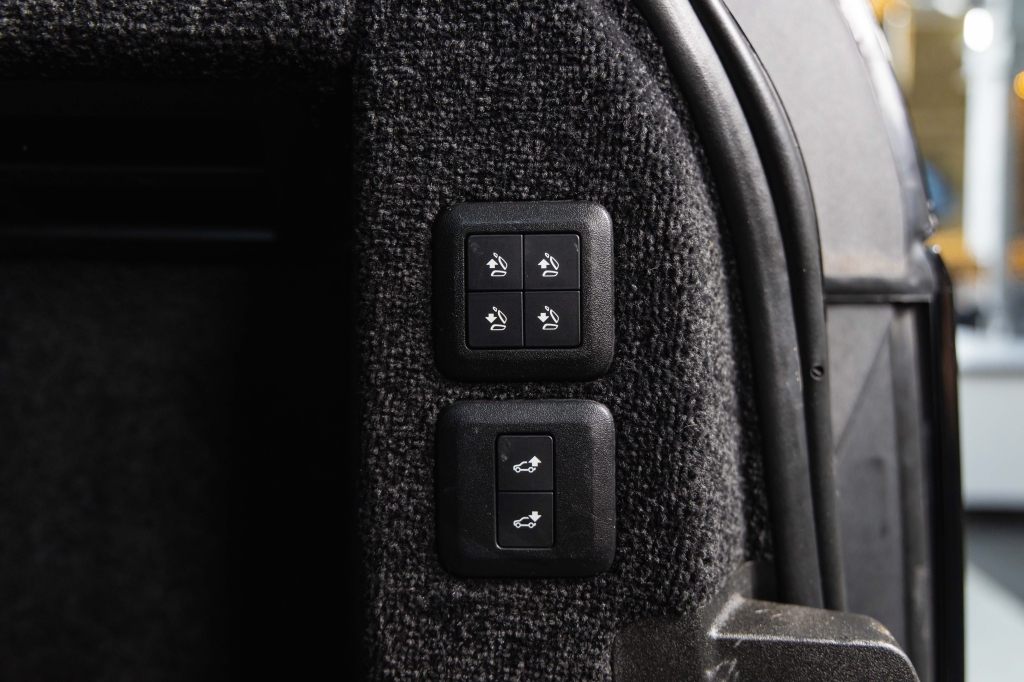 Land Rover Range Rover 2018 фото Land Rover Range Rover 2018 фото 41