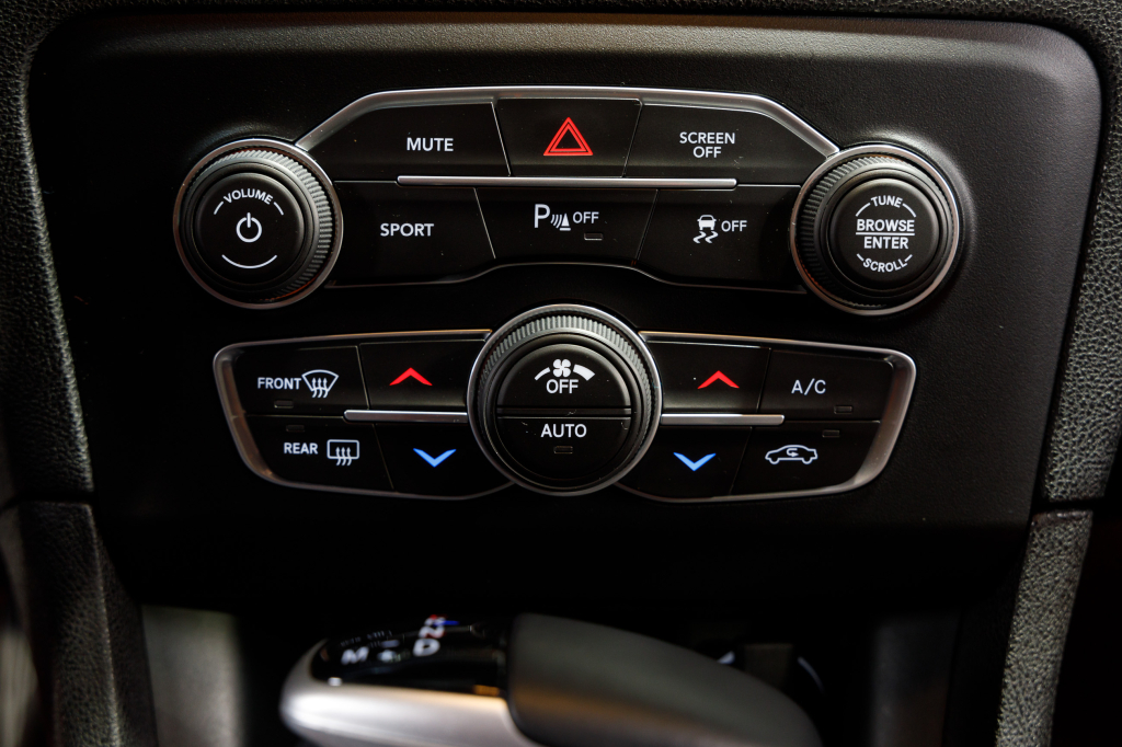 Dodge Charger RT фото 14