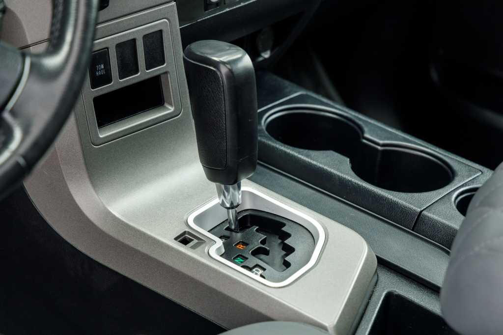 Toyota Sequoia SR5 2012 фото 16