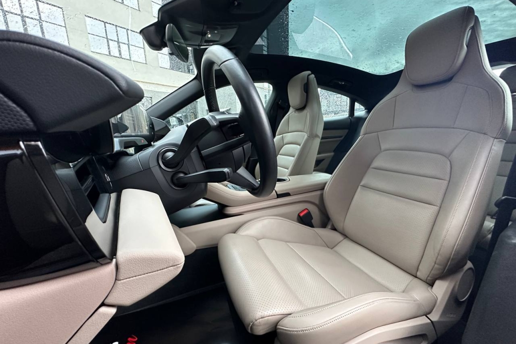 Porsche Taycan 4S 2020 photo 14