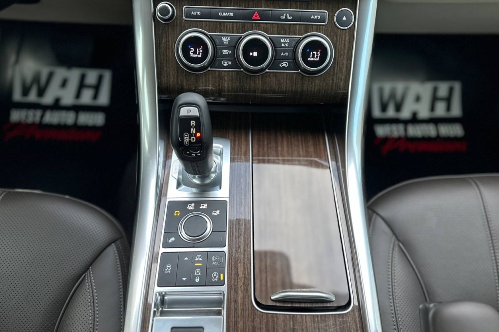 Land Rover Range Rover SE 2016 photo 22