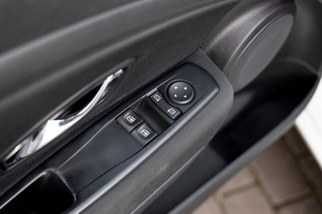 Renault Megane 2014 фото 12