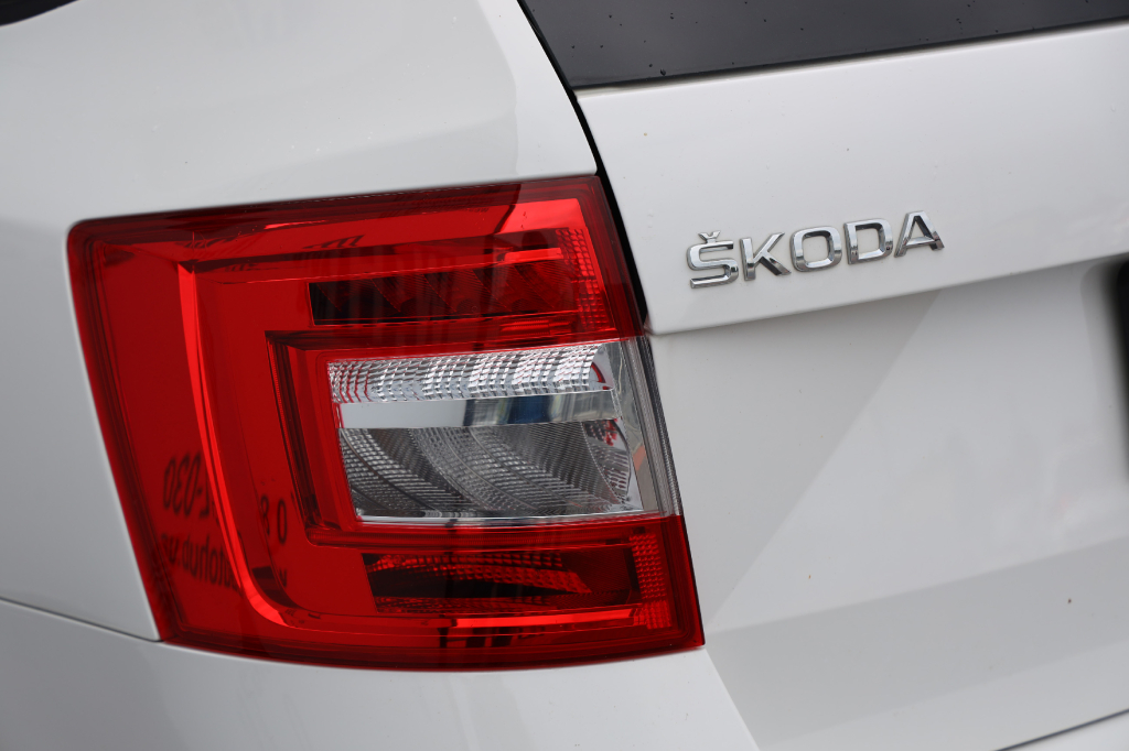 Skoda Octavia A7 2018 photo 6