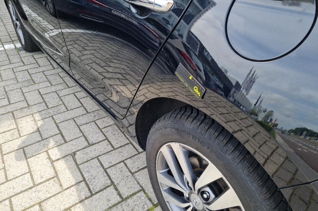 Hyundai i30 2017 фото 17