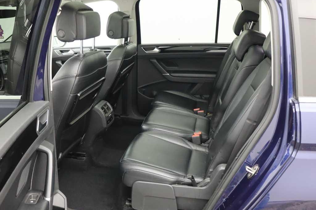 Volkswagen Touran 2015 фото 1