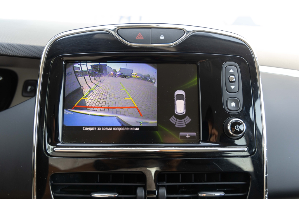 Renault Zoe 2016 фото 24