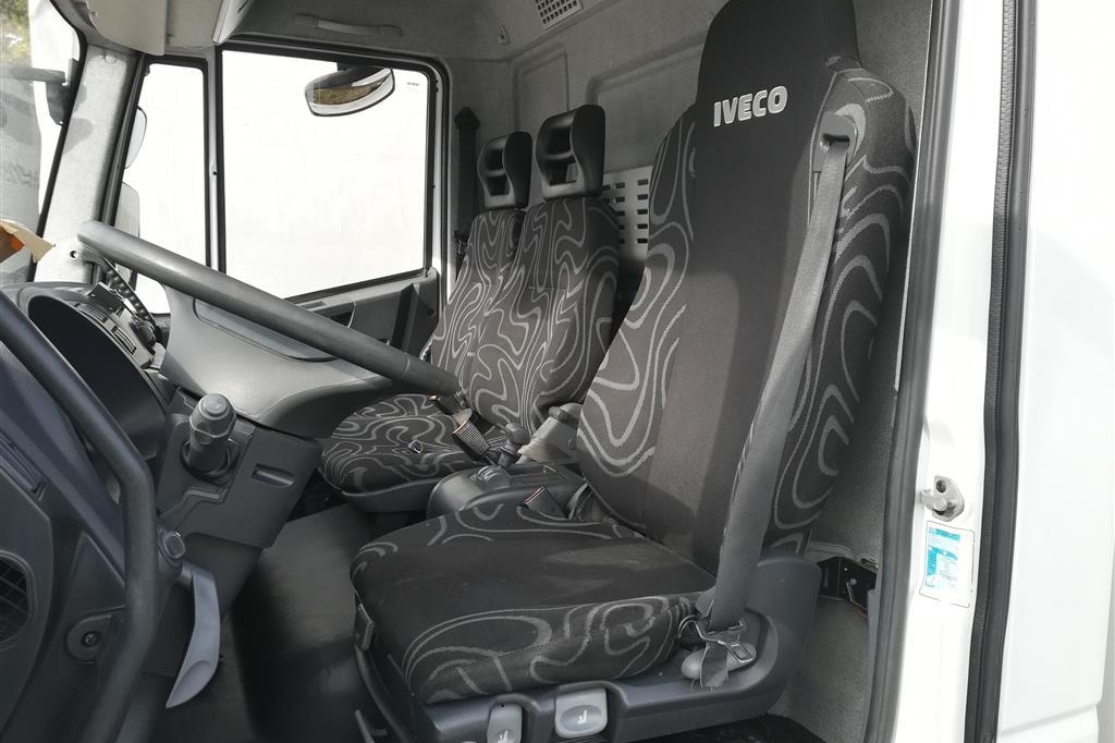 Iveco EuroCargo 2012 фото 40