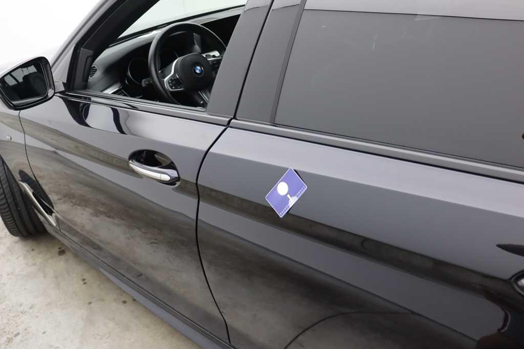 BMW 5 Series 2018 фото 19