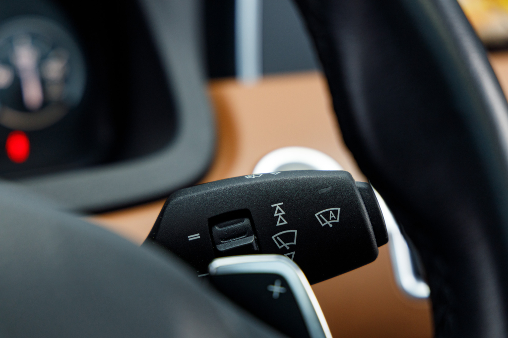 BMW 530 GT xDrive 2015 photo 11