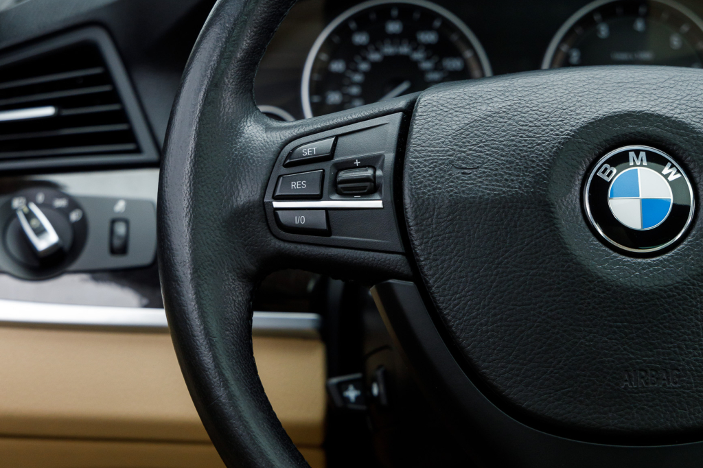 BMW 528 Xdrive 2012 фото 23