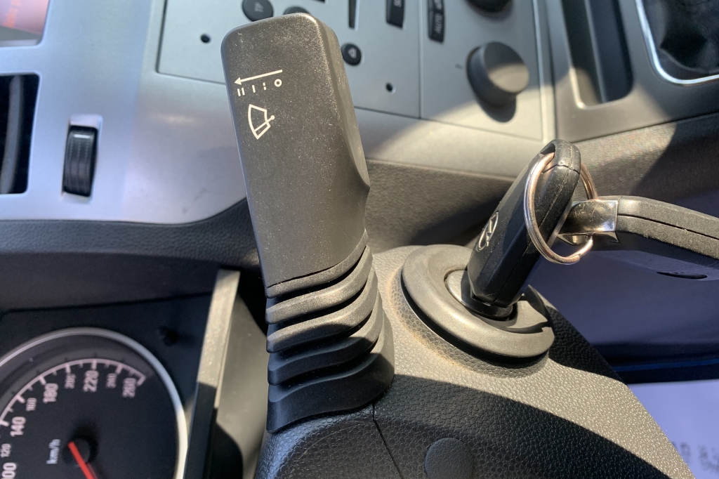 Opel Zafira фото 12